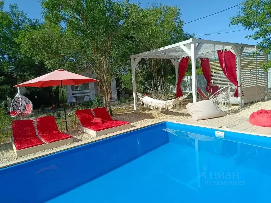 Дом в Краснодарский край, Темрюкский район, Фонталовское с/пос, пос. ... - Фото 1