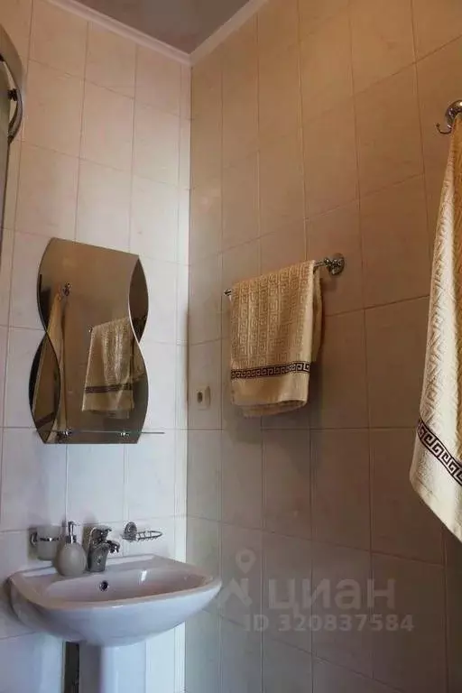 Комната Крым, Керчь ул. Советская, 4 (25.0 м) - Фото 1