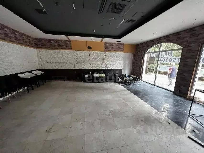 Помещение свободного назначения в Крым, Алушта ул. Краснофлотская (168 ... - Фото 1