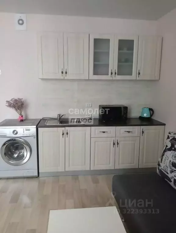 Студия Челябинская область, Челябинск ул. Маршала Чуйкова, 7 (28.0 м) - Фото 1