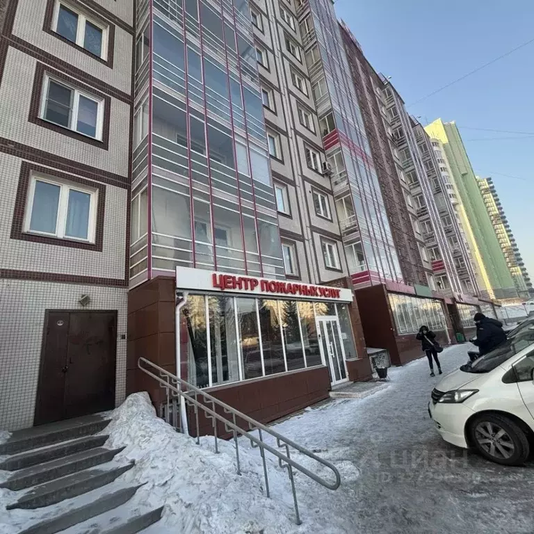 Помещение свободного назначения в Красноярский край, Красноярск ул. ... - Фото 1
