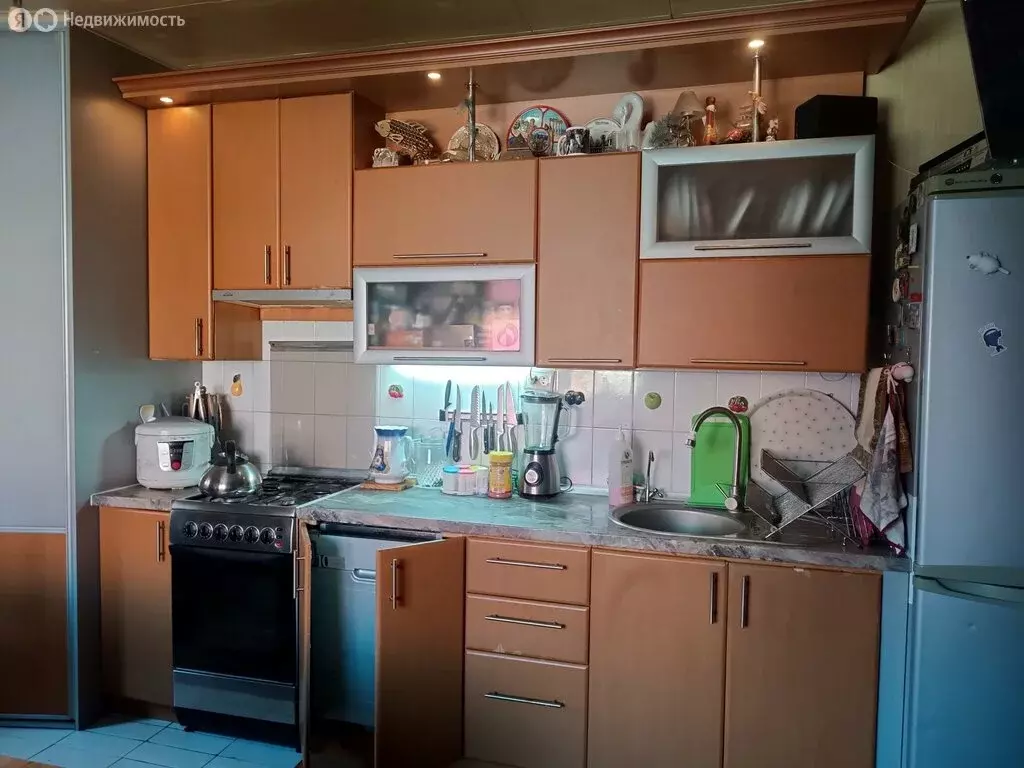 Дом в Крымск, Ставропольская улица (148 м) - Фото 1