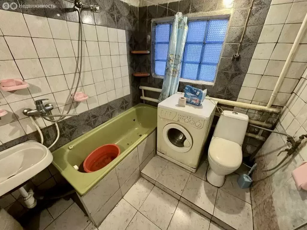 Дом в посёлок городского типа Красносельский, Окружная улица, 4 (70.4 ... - Фото 1