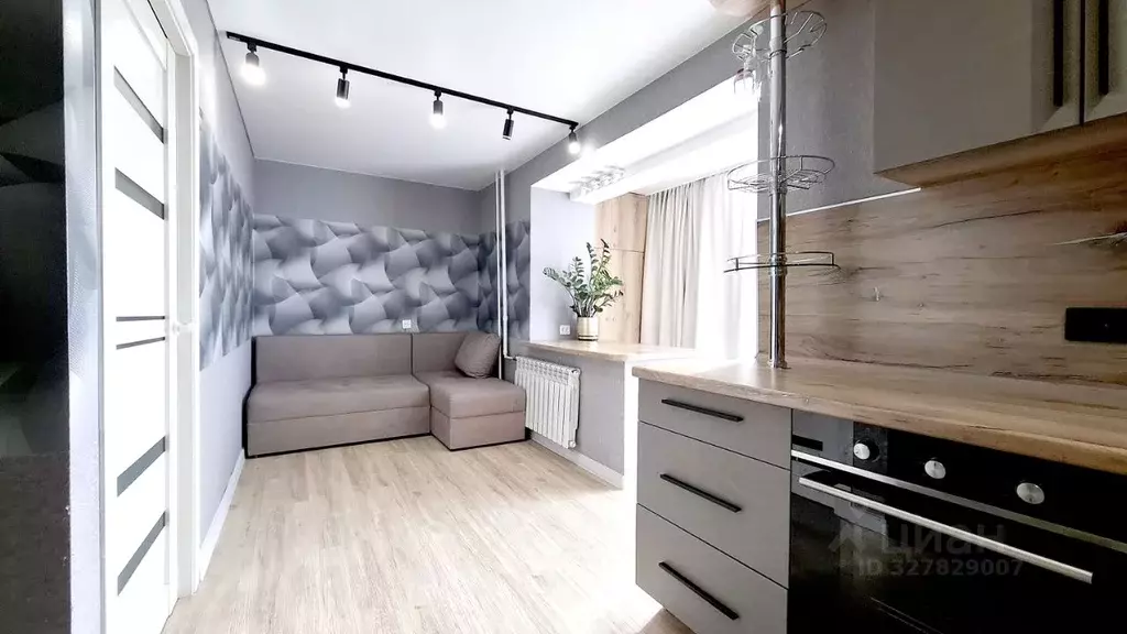 2-к кв. Пермский край, Пермь Полазненская ул., 26 (54.0 м) - Фото 1