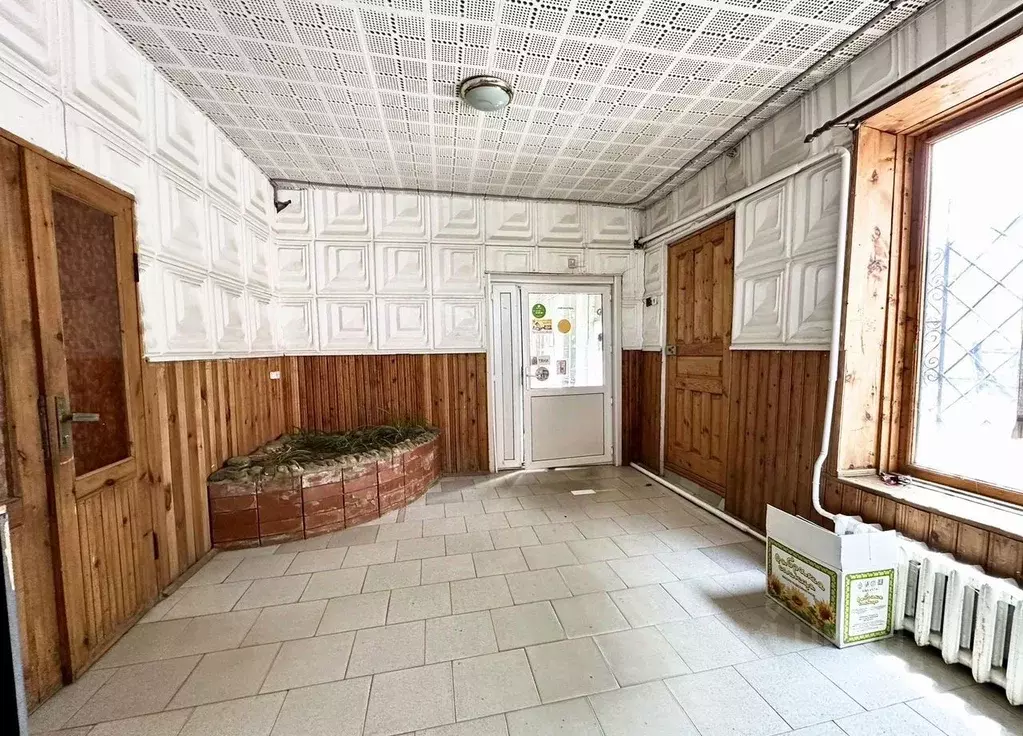 Помещение свободного назначения в Краснодарский край, Новокубанск ул. ... - Фото 2
