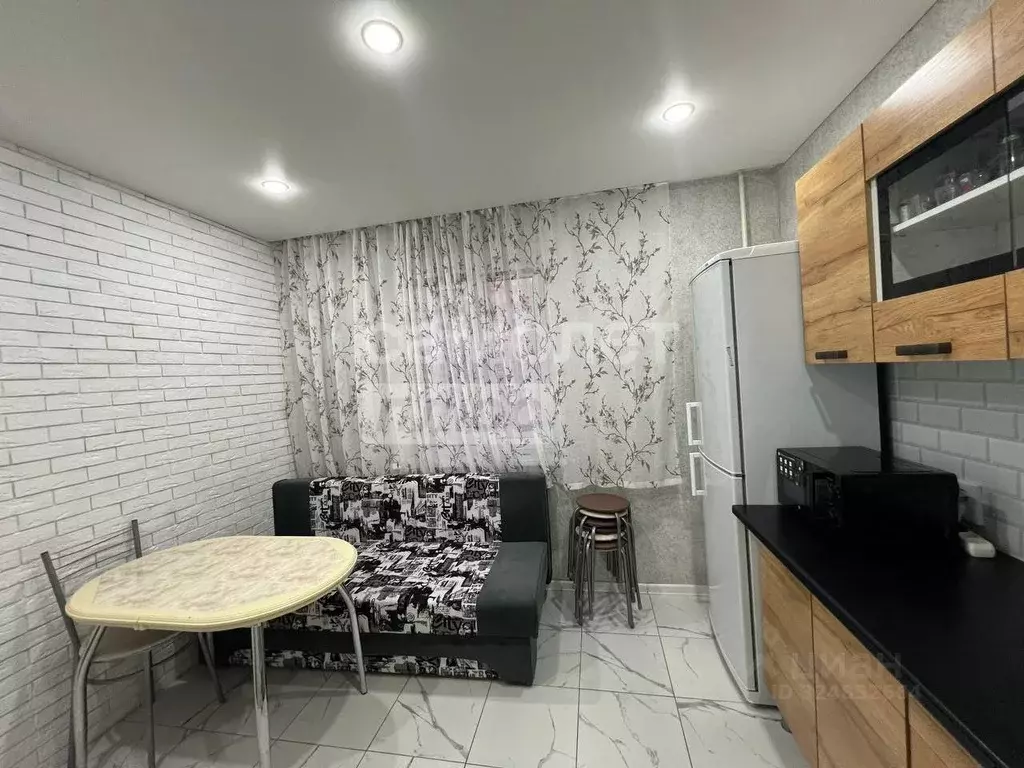 1-к кв. Курская область, Курск ул. Домостроителей, 1 (35.8 м) - Фото 1