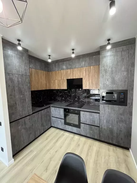 3-к кв. Астраханская область, Астрахань ул. Набережная Приволжского ... - Фото 1