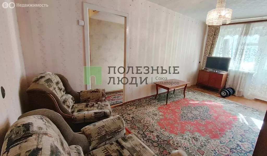 2-комнатная квартира: Зеленодольск, Комсомольская улица, 2 (48 м) - Фото 0