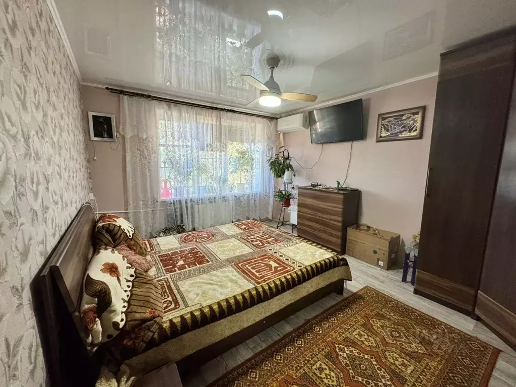 2-к кв. Астраханская область, Астрахань ул. Александрова, 1 (49.5 м) - Фото 1