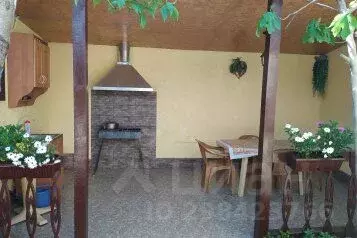 Дом в Крым, Евпатория ул. Огородническая, 24 (50 м) - Фото 1