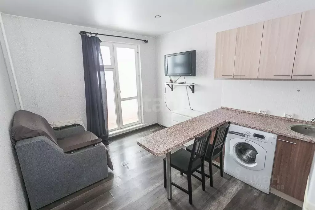 Студия Новосибирская область, Новосибирск ул. Забалуева, 90 (18.2 м) - Фото 1