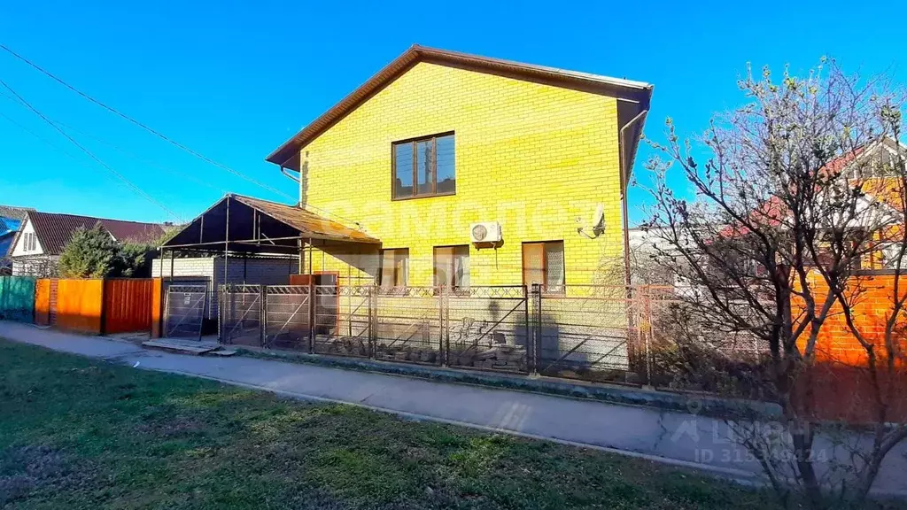 Дом в Краснодарский край, Крымск ул. Свердлова (250 м) - Фото 1