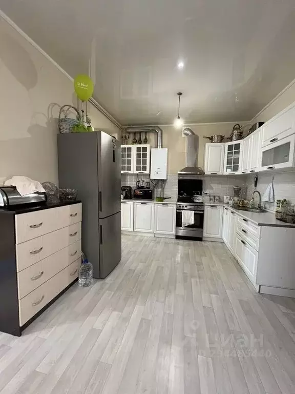 3-к кв. Крым, Симферополь ул. Рубцова, 42А (95.0 м) - Фото 1