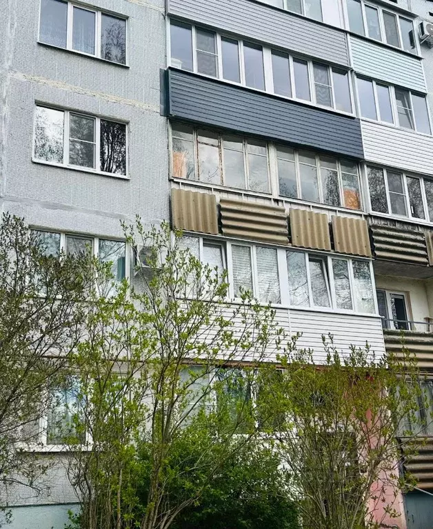3-к кв. Псковская область, Псков ул. Труда, 59 (68.0 м) - Фото 2