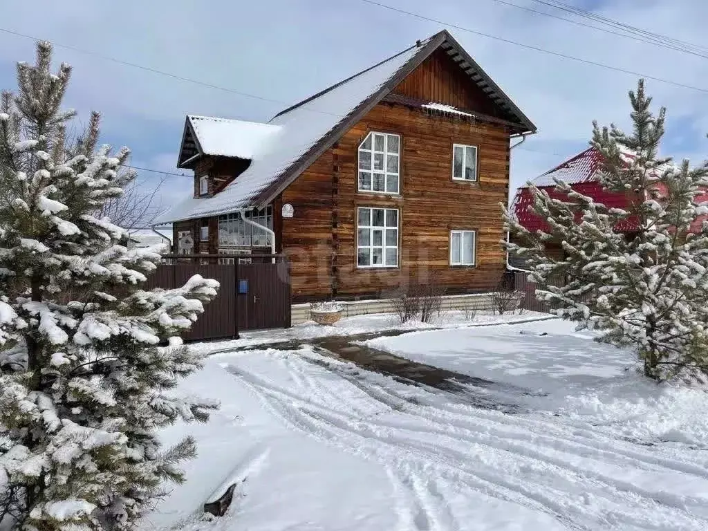 Дом в Красноярский край, Емельяново городское поселение, Емельяново ... - Фото 0