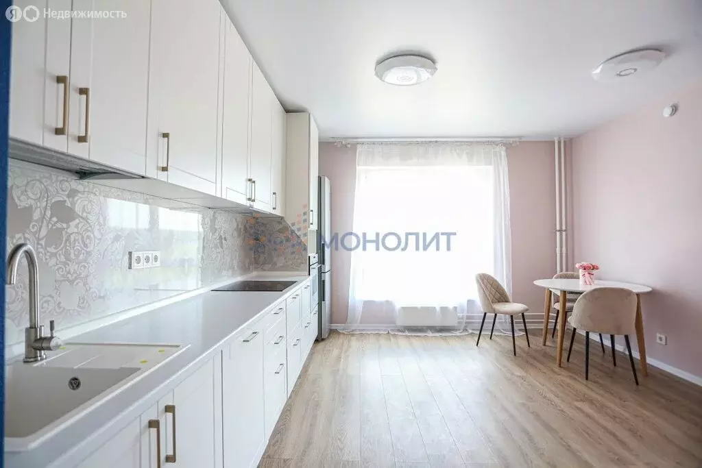 2-комнатная квартира: деревня Утечино, Небесная улица, 2 (50.2 м) - Фото 0