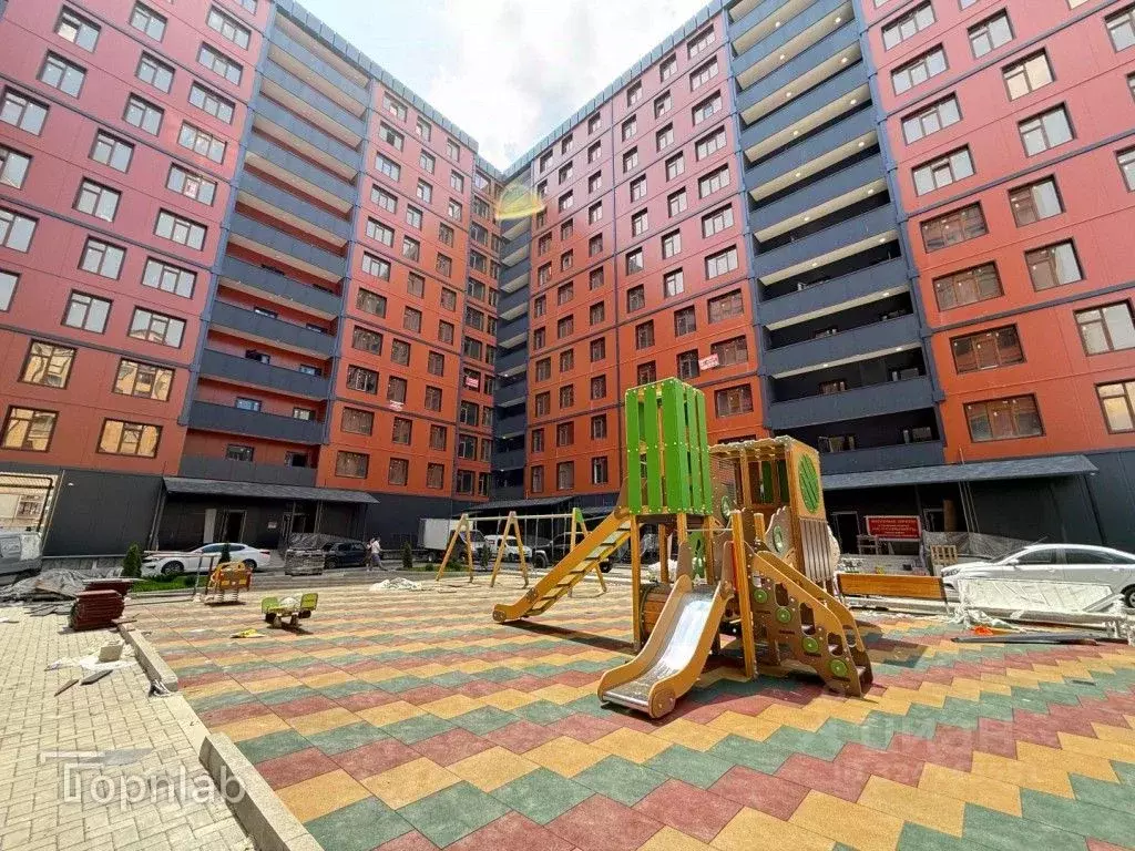 3-к кв. Кабардино-Балкария, Нальчик ул. Тарчокова, 35 (108.0 м) - Фото 1