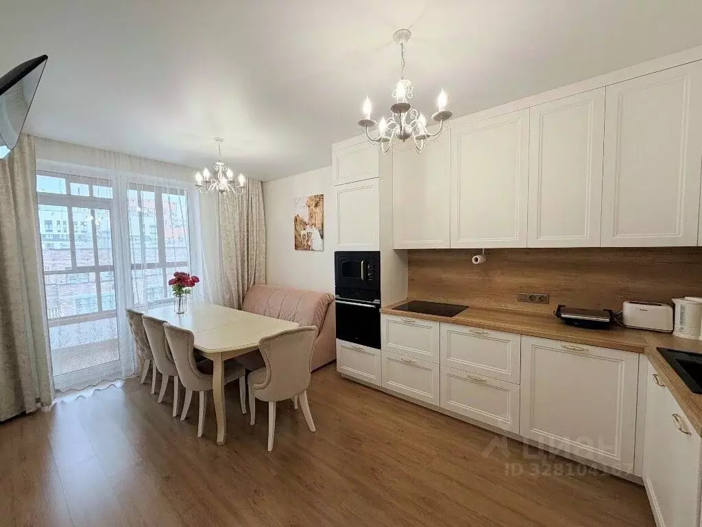 3-к кв. Свердловская область, Екатеринбург бул. Золотистый, 11 (74.0 ... - Фото 1