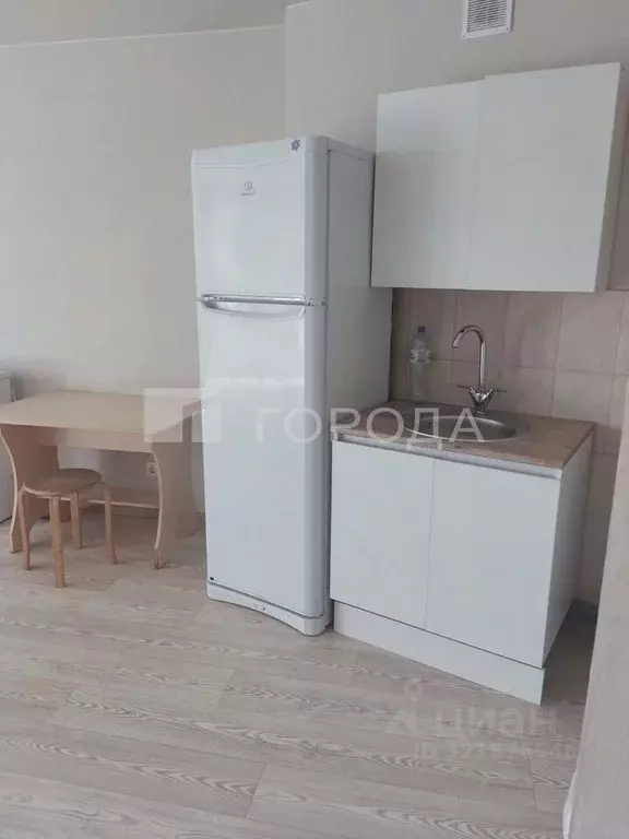 Студия Новосибирская область, Новосибирск Вилюйская ул., 15 (36.0 м) - Фото 0