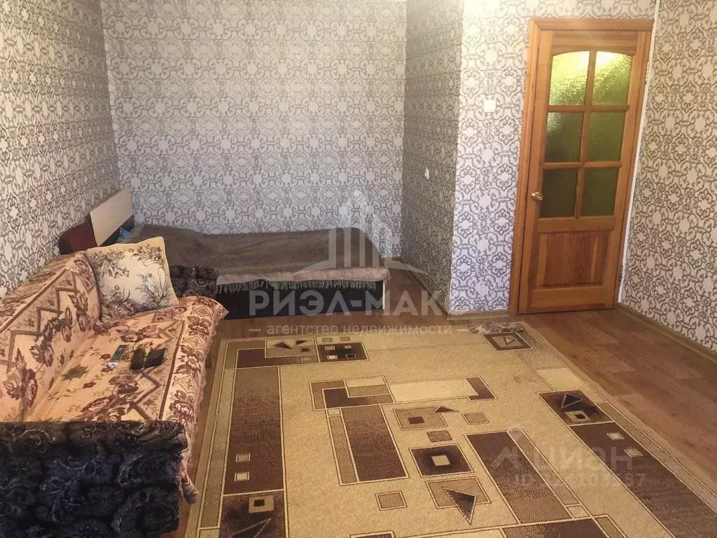 1-к кв. Брянская область, Брянск ул. Дзержинского, 42А (35.9 м) - Фото 2