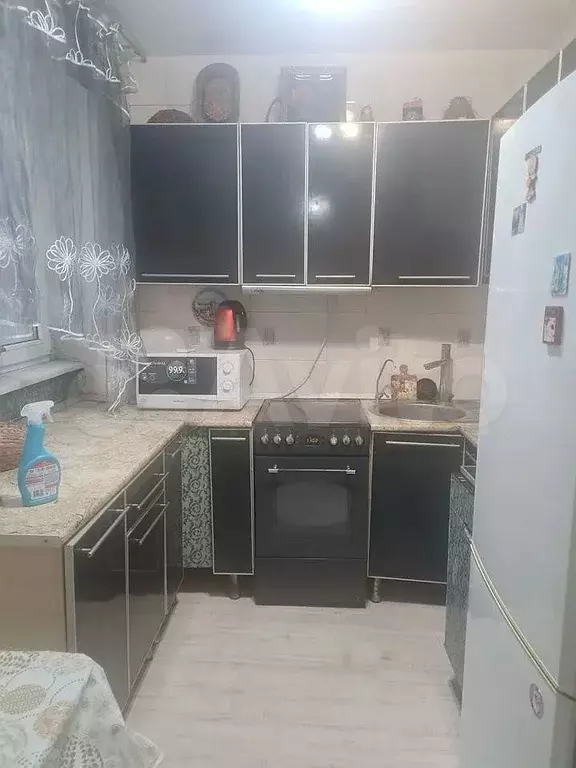 2-к. квартира, 40 м, 1/5 эт. - Фото 0
