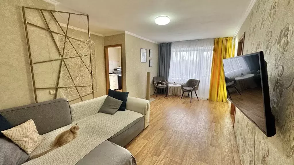 2-к кв. Кемеровская область, Новокузнецк просп. Бардина, 38 (42.1 м) - Фото 1