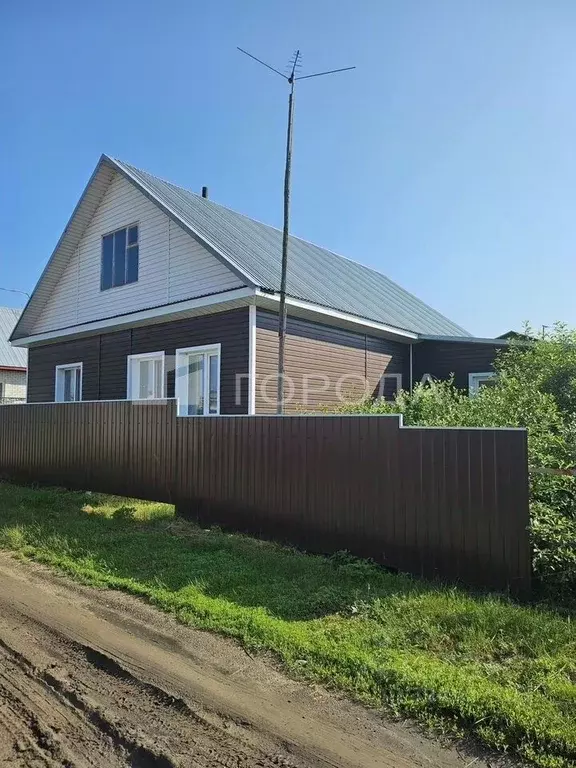 Дом в Алтайский край, Первомайский район, с. Боровиха ул. Тарасова, 46 ... - Фото 1