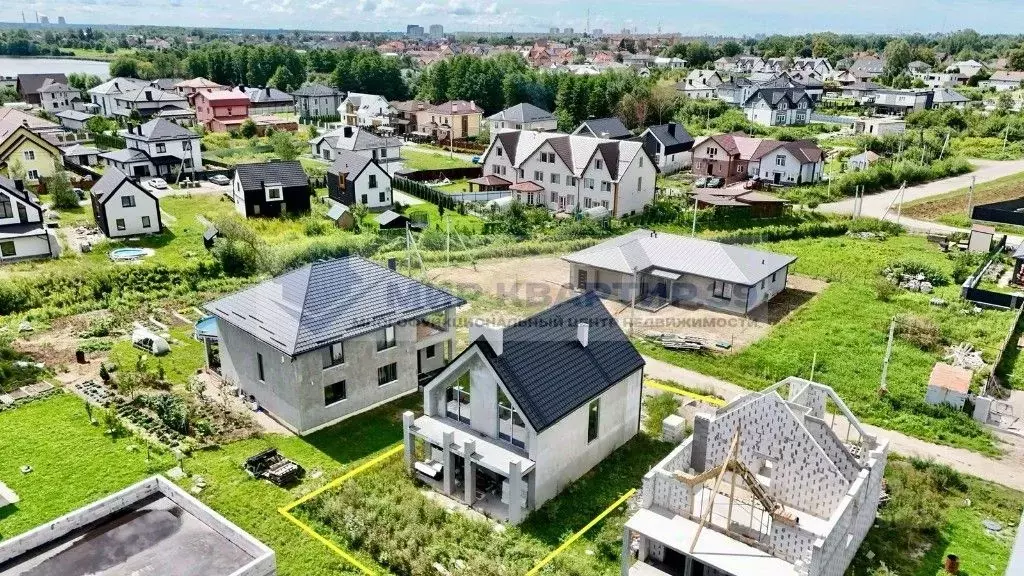 Дом в Калининградская область, Гурьевский муниципальный округ, пос. ... - Фото 1