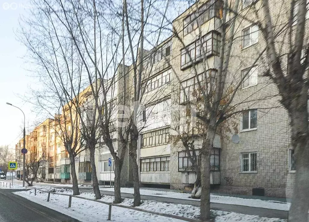 3-комнатная квартира: Тюмень, Амурская улица, 68 (59 м) - Фото 1