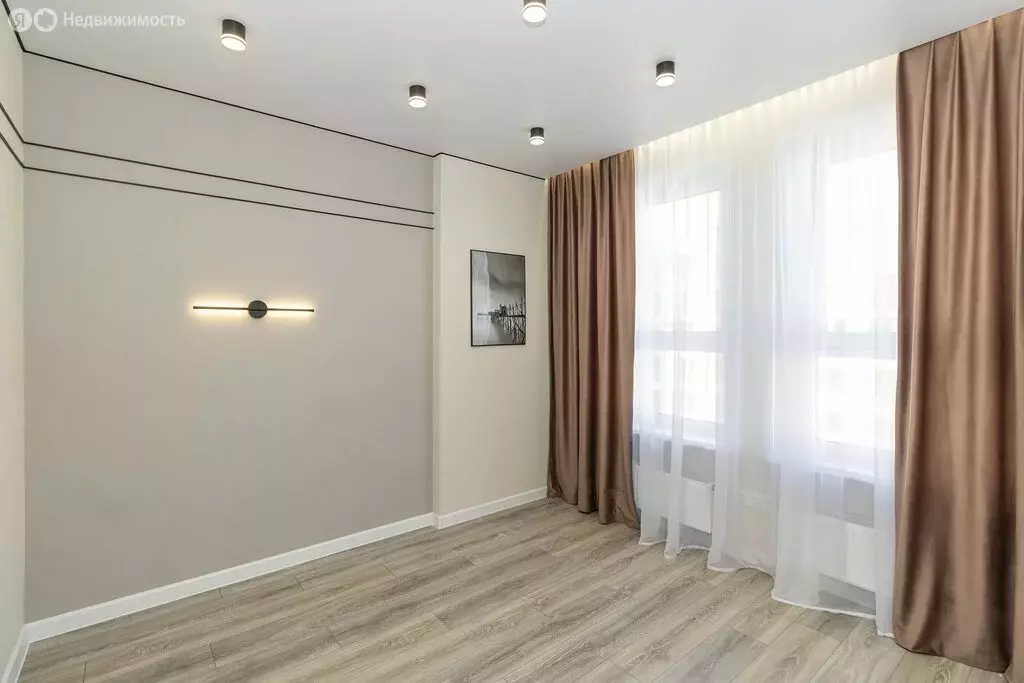 2-комнатная квартира: Тюмень, улица Республики, 205к1 (61.4 м) - Фото 1