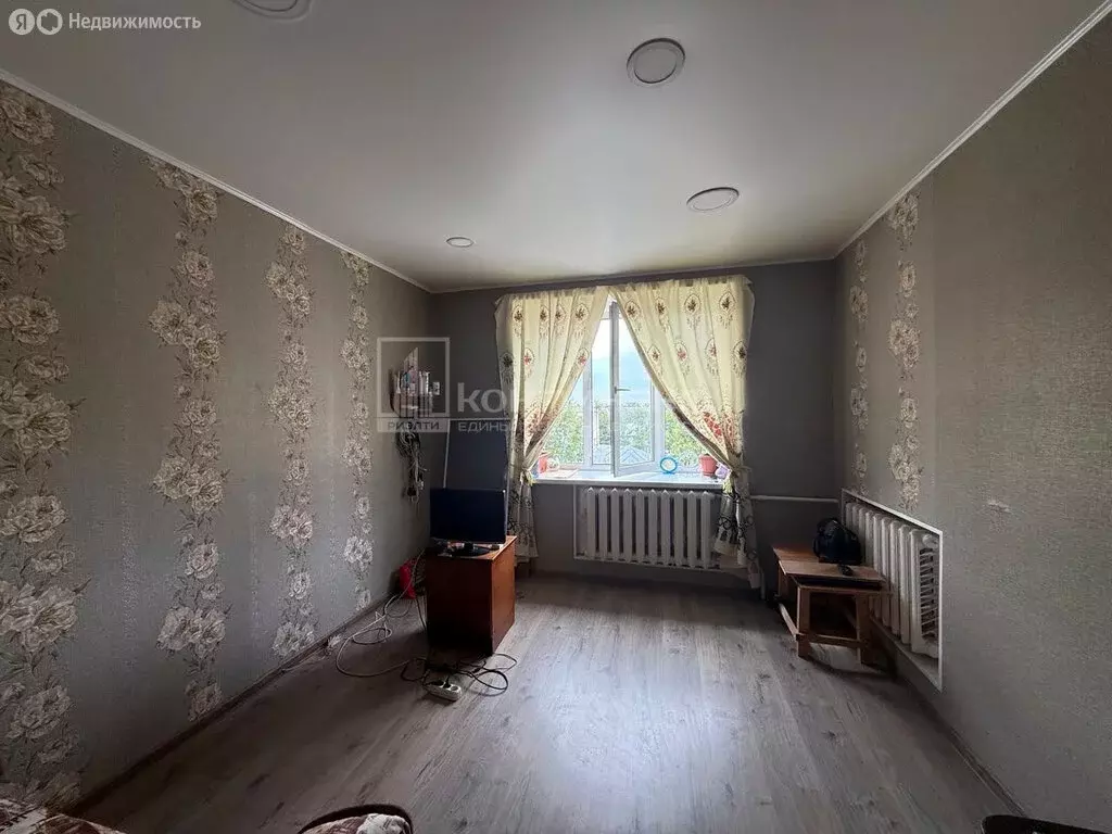 1к в 3-комнатной квартире (17.7 м) - Фото 0