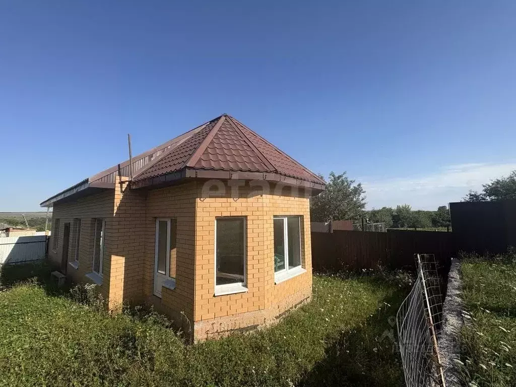 Дом в Белгородская область, Шебекинский муниципальный округ, с. ... - Фото 2