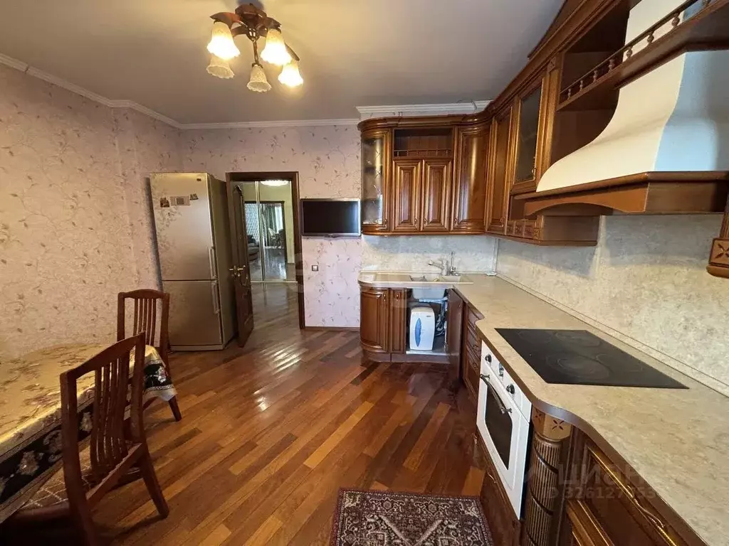 3-к кв. Москва ул. Генерала Белобородова, 11 (113.3 м) - Фото 1