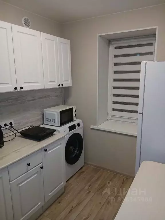 1-к кв. Приморский край, Владивосток Народный просп., 17 (29.5 м) - Фото 1