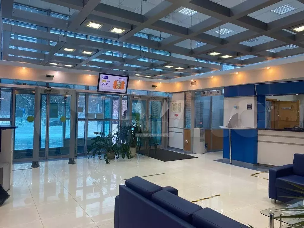 Помещение свободного назначения 876 кв.м - Фото 1