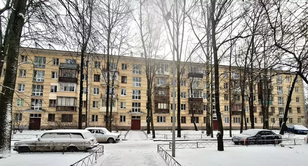 3-к кв. Санкт-Петербург ул. Ленсовета, 63 (55.5 м) - Фото 2