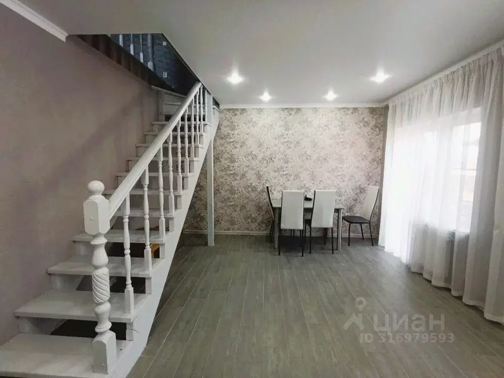 3-к кв. Краснодарский край, Крымск ул. Лаара, 23 (95.7 м) - Фото 1