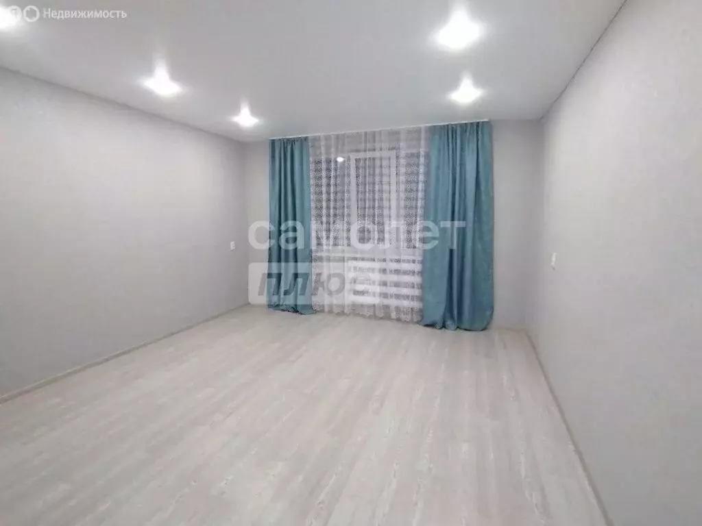 1-комнатная квартира: Октябрьский, улица Кортунова, 10 (35.7 м) - Фото 1