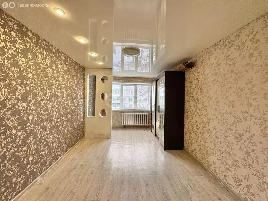 2-комнатная квартира: Сыктывкар, Октябрьский проспект, 132 (47.7 м) - Фото 1