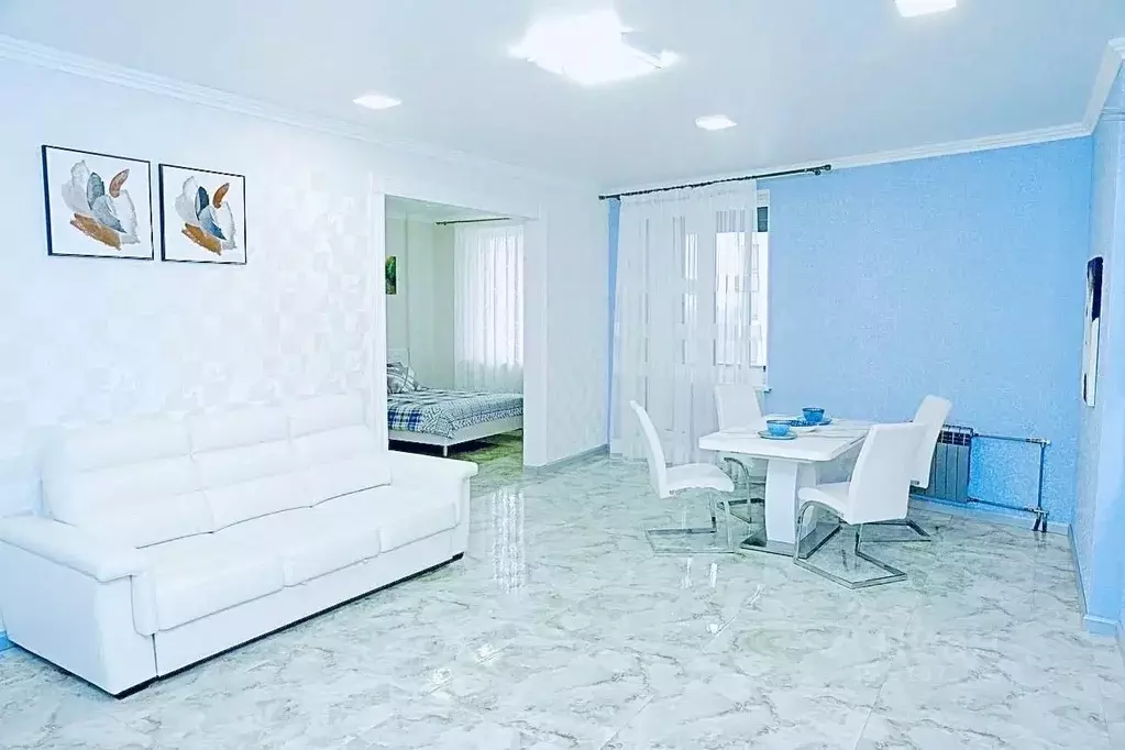 2-к кв. Московская область, Химки ул. Юннатов, 11 (72.0 м) - Фото 0