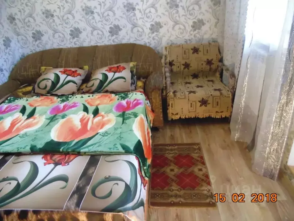 Комната Крым, Евпатория ул. Военная, 9 - Фото 1