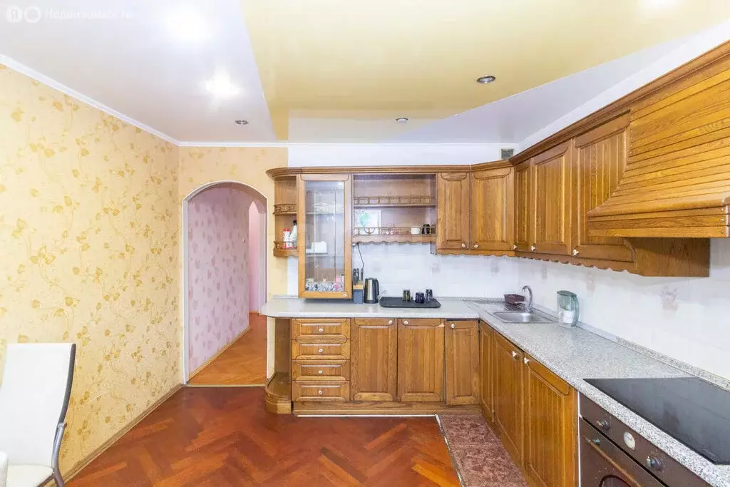 3-комнатная квартира: Тюмень, улица Московский Тракт, 102 (86 м) - Фото 2