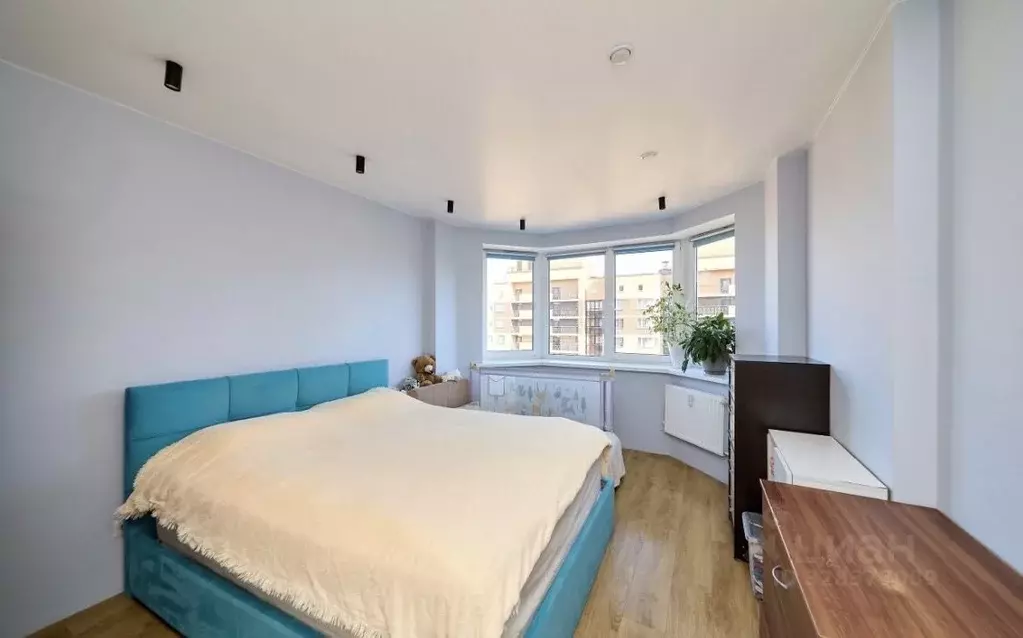 1-к кв. Санкт-Петербург пос. Парголово, Заречная ул., 45к1 (38.5 м) - Фото 1