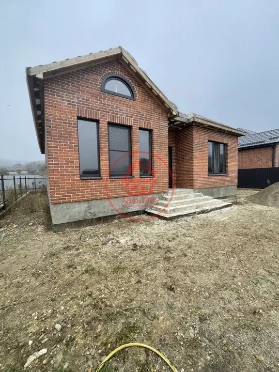 Дом в Краснодарский край, Новокубанский район, пос. Прикубанский ... - Фото 2