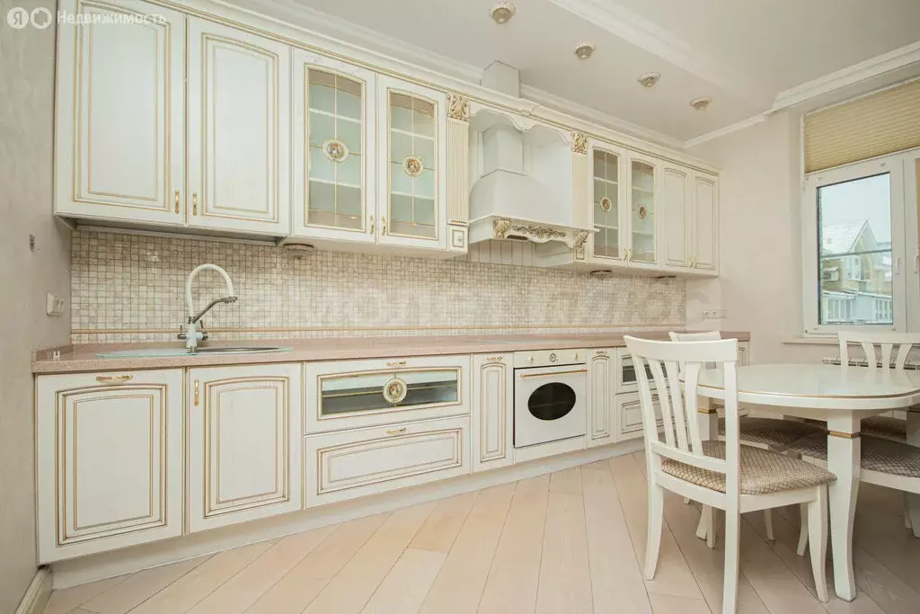 3-комнатная квартира: посёлок городского типа Заречье, Университетская ... - Фото 1