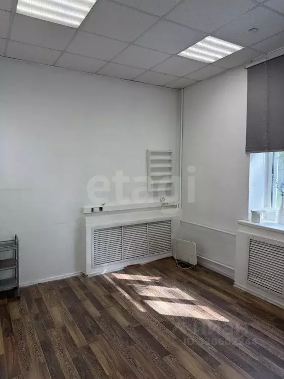 Офис в Свердловская область, Екатеринбург ул. Первомайская, 43 (15 м) - Фото 2