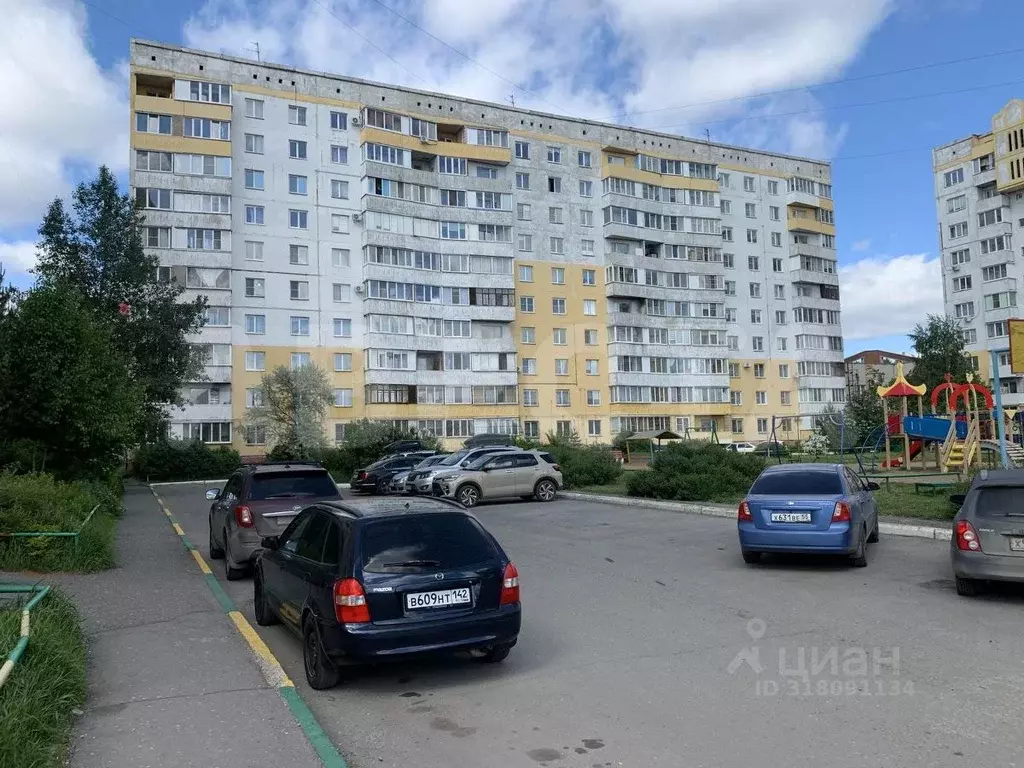 3-к кв. Омская область, Омск ул. Ядринцева, 24 (62.0 м) - Фото 0