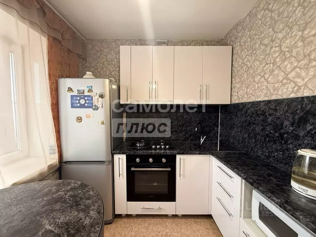 1-к кв. Волгоградская область, Волгоград ул. 64-й Армии, 22 (29.6 м) - Фото 1