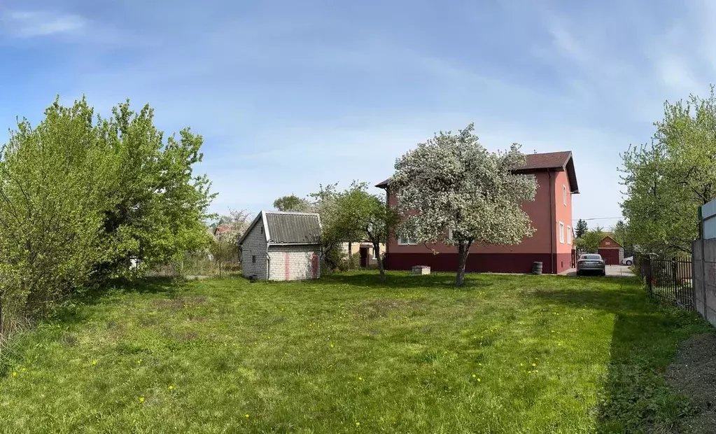 Дом в Калининградская область, Калининград Грибная ул., 12 (250 м) - Фото 1