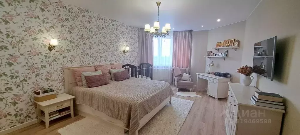3-к кв. Московская область, Сергиев Посад ул. Осипенко, 6 (126.8 м) - Фото 1